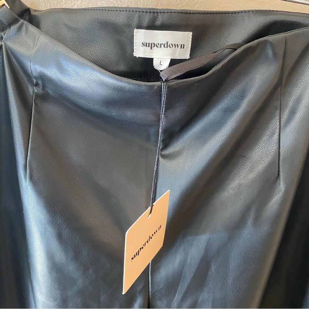NWT Superdown kaitlyn faux leather pants black flares cut out Revolve L - Picture 9 of 10